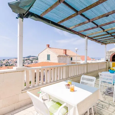 Nikola 2* Dubrovnik